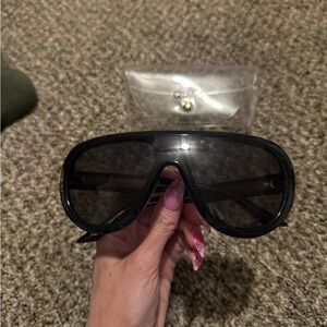 Quay Australia Black Sunglasses